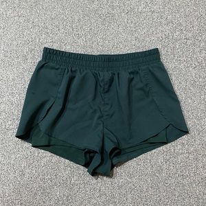 Girlfriend collective trail short